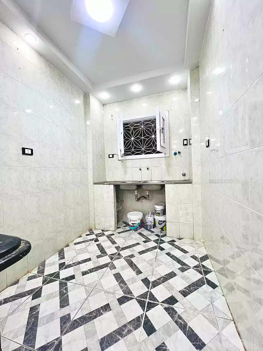 https://aqarmap.com.eg/en/listing/7173721-for-sale-alexandria-al-agamy-shataa-el-nakheel