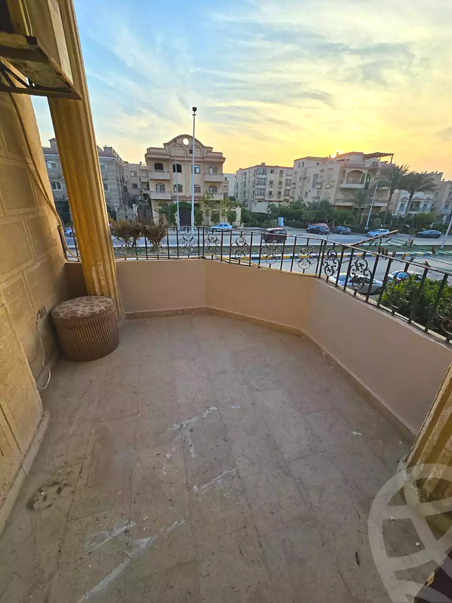 https://aqarmap.com.eg/en/listing/7174327-for-sale-cairo-new-cairo-el-ahyaa-third-neighborhood-block-38