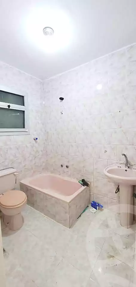 https://aqarmap.com.eg/ar/listing/7174526-for-sale-alexandria-al-agamy-shataa-el-nakheel