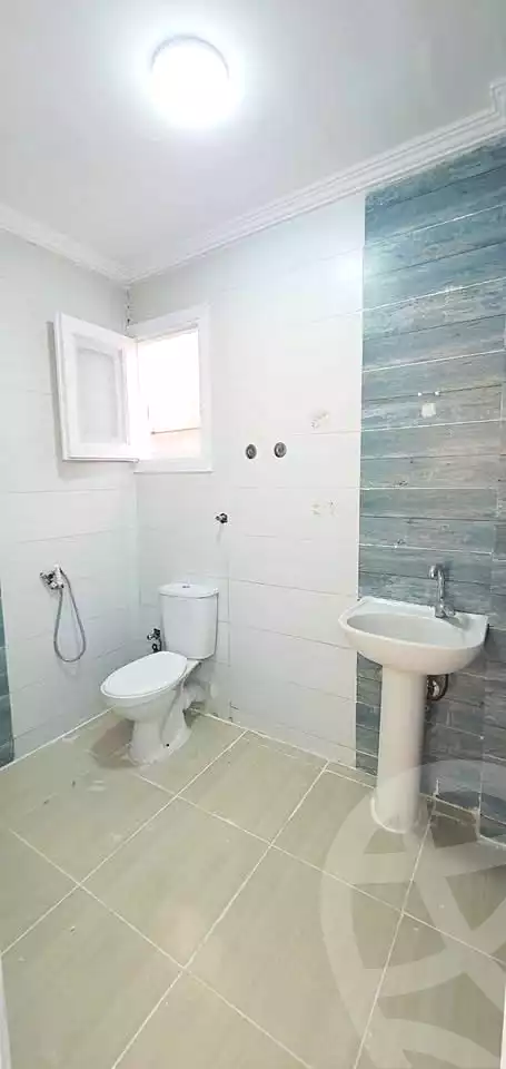 https://aqarmap.com.eg/en/listing/7174537-for-sale-alexandria-al-agamy-shataa-el-nakheel