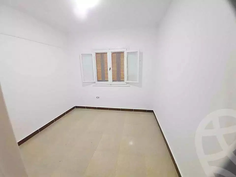 https://aqarmap.com.eg/ar/listing/7174627-for-sale-alexandria-al-agamy-shataa-el-nakheel