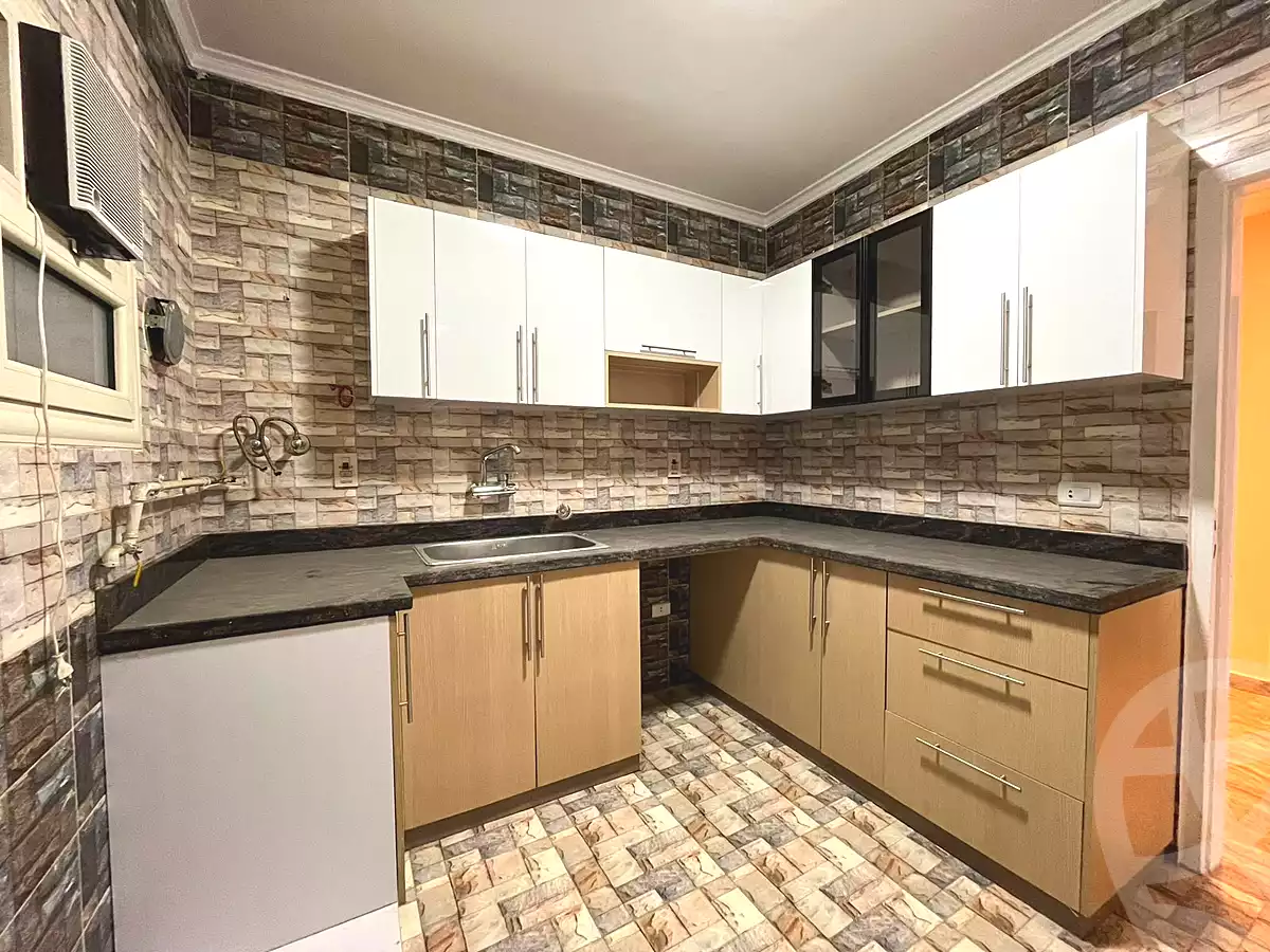 https://aqarmap.com.eg/ar/listing/7174662-for-sale-cairo-new-cairo-el-ahyaa-third-neighborhood-no-45