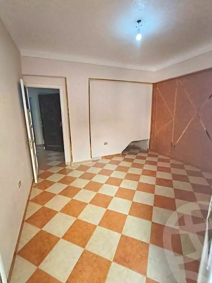 https://aqarmap.com.eg/en/listing/7174663-for-sale-alexandria-lsywf-el-falki