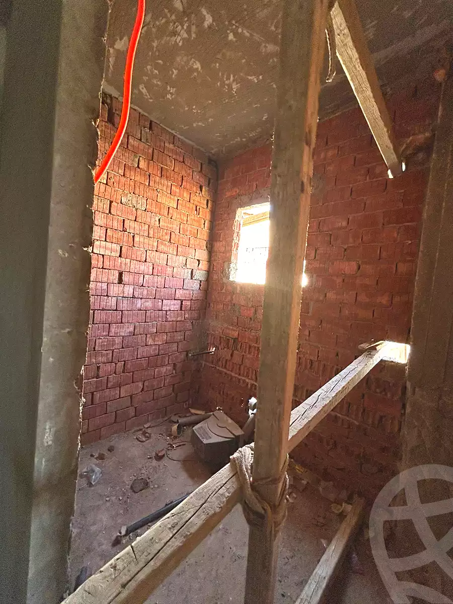 https://aqarmap.com.eg/en/listing/7174692-for-sale-cairo-new-cairo-sharq-el-akadamiya-al-tahrir-st