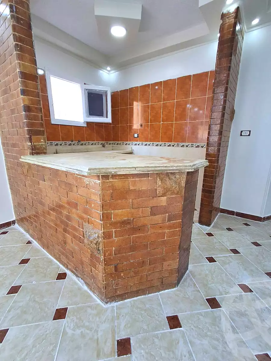 https://aqarmap.com.eg/ar/listing/7174884-for-sale-alexandria-al-agamy-shataa-el-nakheel