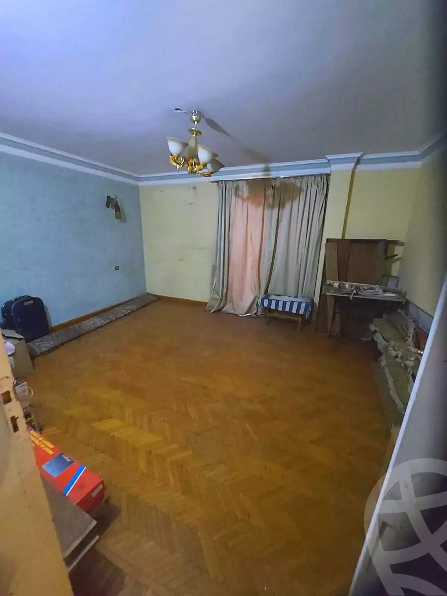 https://aqarmap.com.eg/ar/listing/7174906-for-sale-cairo-helwan-helwan-el-sharkeya-borhan-st