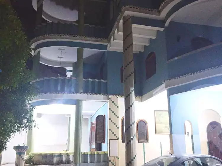 https://aqarmap.com.eg/ar/listing/7174929-for-sale-cairo-faisal-kafr-tohormos-queen-nazli-st
