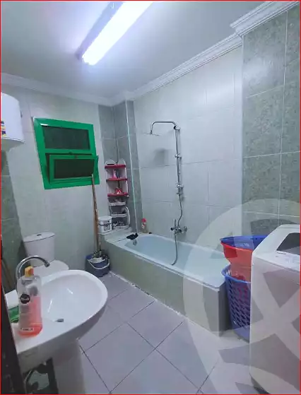 https://aqarmap.com.eg/en/listing/7175071-for-sale-cairo-helwan-helwan-el-sharkeya-heidar-st