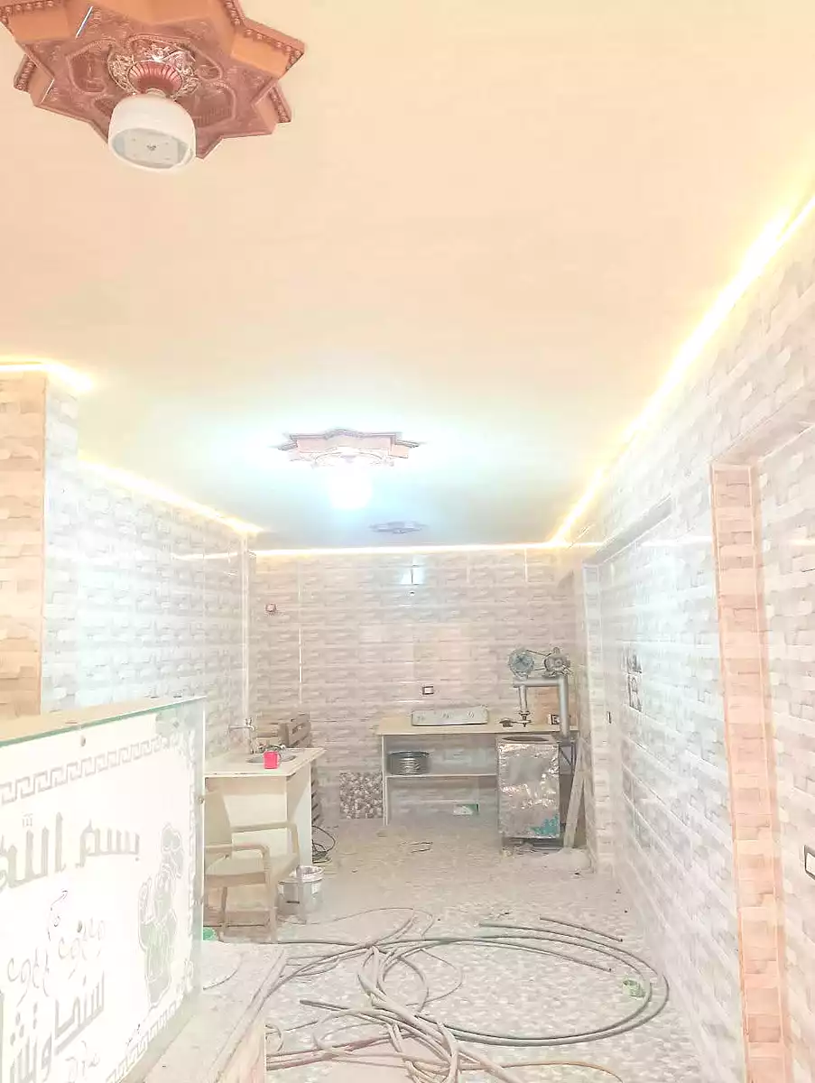 https://aqarmap.com.eg/ar/listing/7175088-for-rent-alexandria-al-agamy-bw-ywsf