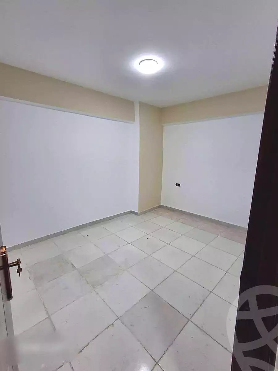 https://aqarmap.com.eg/en/listing/7175168-for-sale-alexandria-lsywf-el-falki