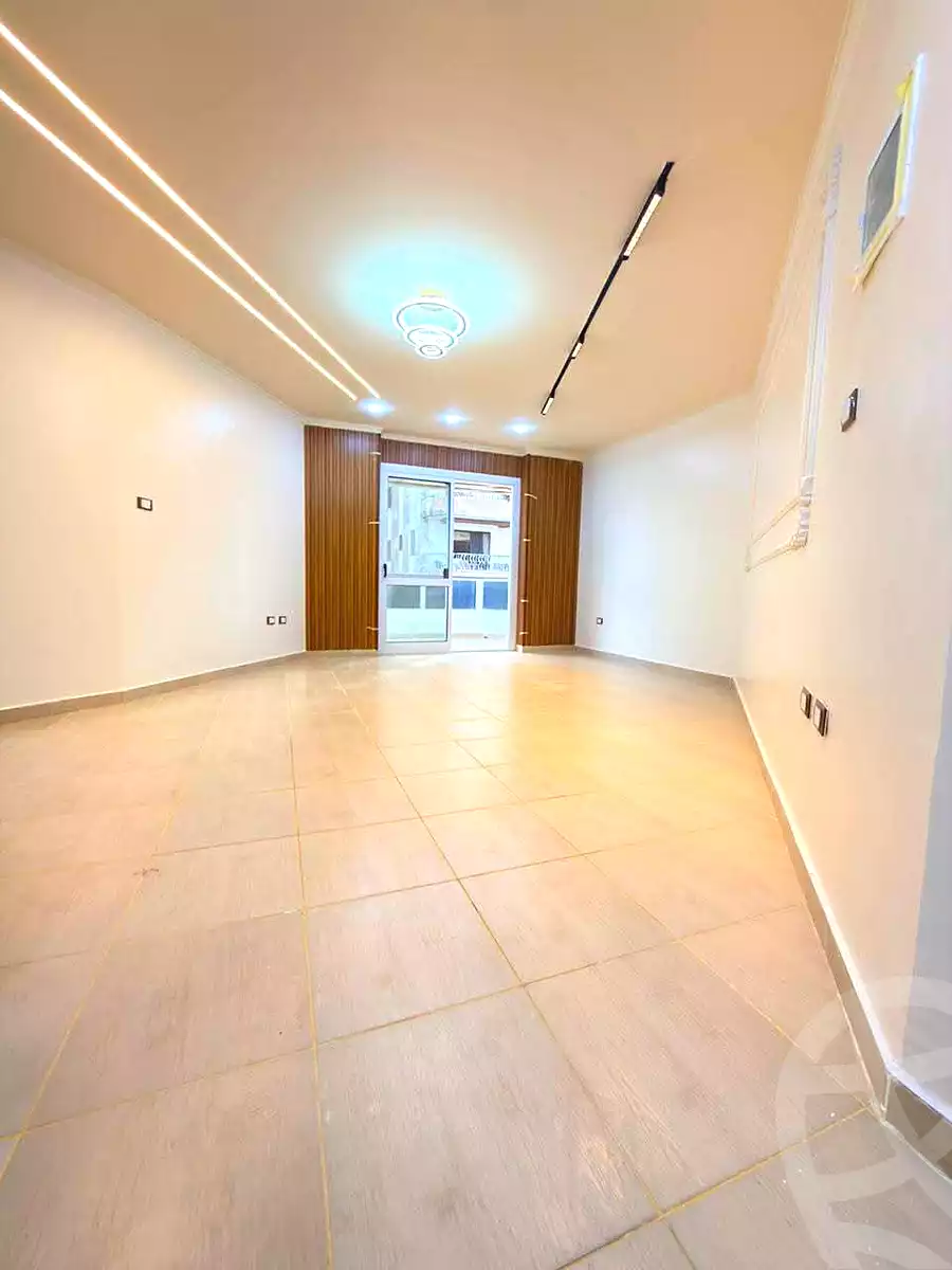 https://aqarmap.com.eg/ar/listing/7175268-for-sale-alexandria-al-agamy-shataa-el-nakheel