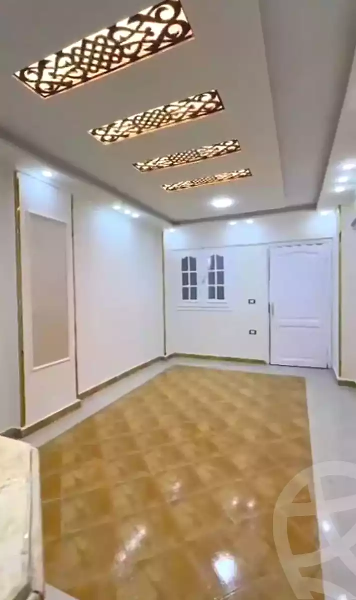 https://aqarmap.com.eg/ar/listing/7175306-for-sale-alexandria-al-agamy-shataa-el-nakheel