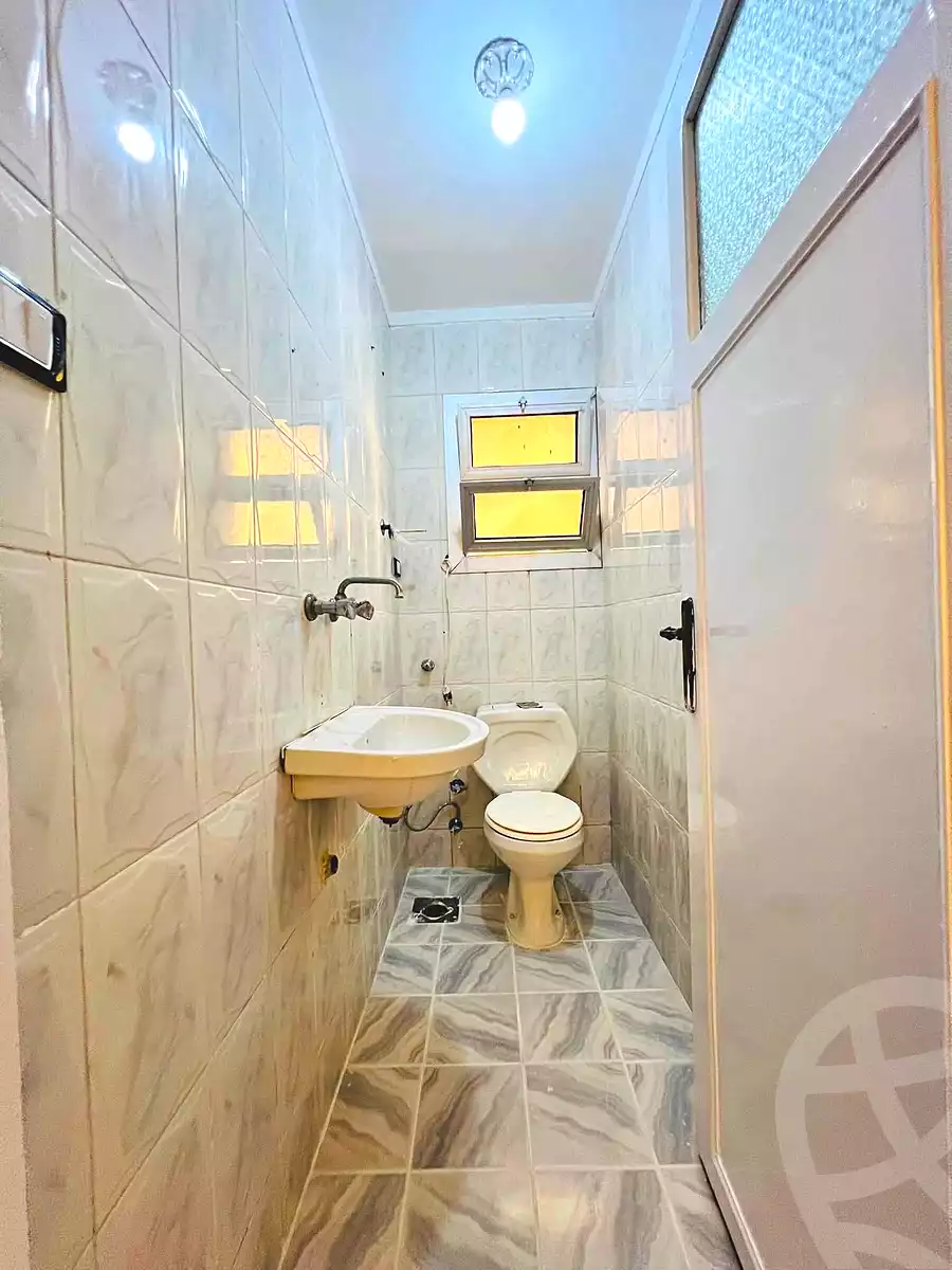 https://aqarmap.com.eg/en/listing/7175485-for-sale-alexandria-al-agamy-shataa-el-nakheel