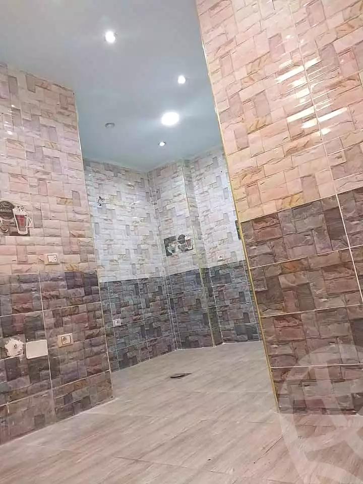 https://aqarmap.com.eg/en/listing/7175982-for-sale-cairo-helwan-helwan-el-sharkeya-ryad-pasha-st