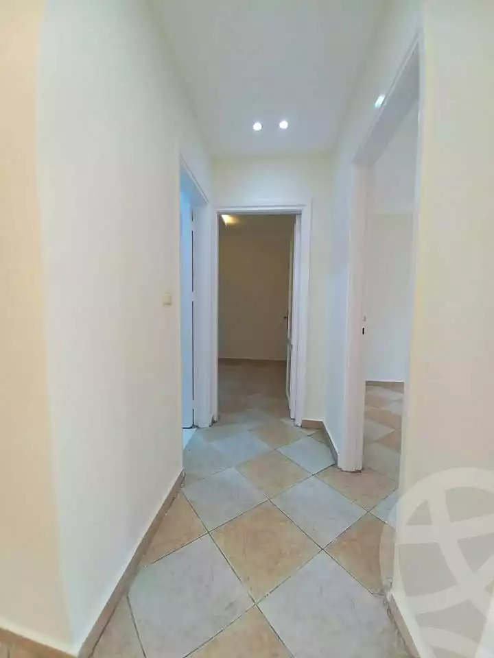 https://aqarmap.com.eg/en/listing/7176001-for-sale-alexandria-el-asafra-shr-45