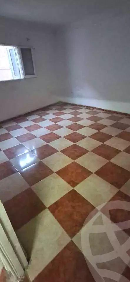 https://aqarmap.com.eg/ar/listing/7176055-for-sale-alexandria-al-agamy-lbytsh-el-hay-st