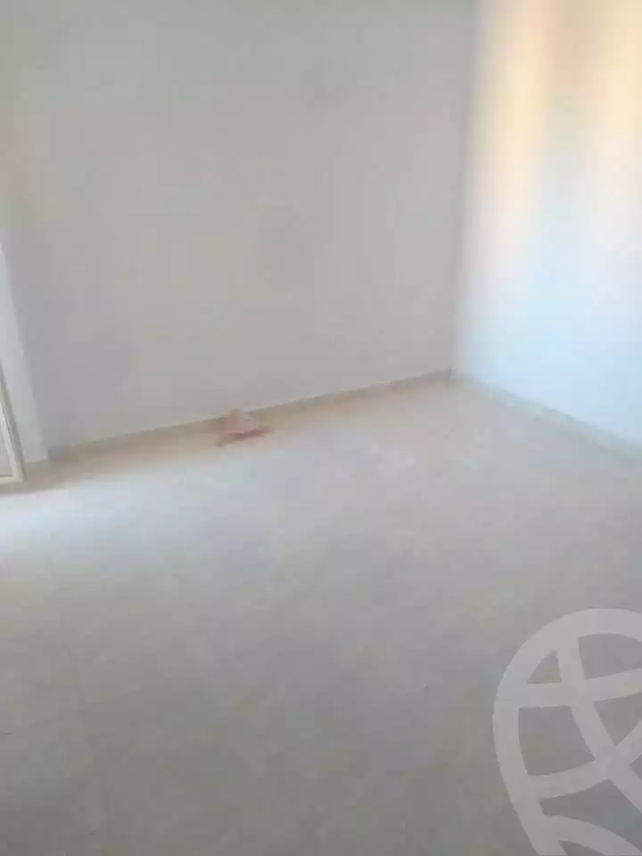 https://aqarmap.com.eg/en/listing/7176084-for-sale-alexandria-al-agamy-lbytsh-bianchiii-street-11