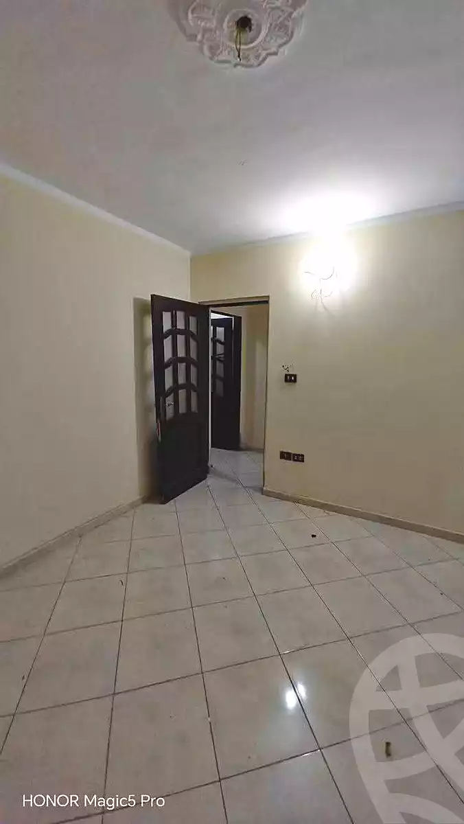 https://aqarmap.com.eg/en/listing/7176147-for-rent-cairo-helwan-mnshy-yn-hlwn-rael-st