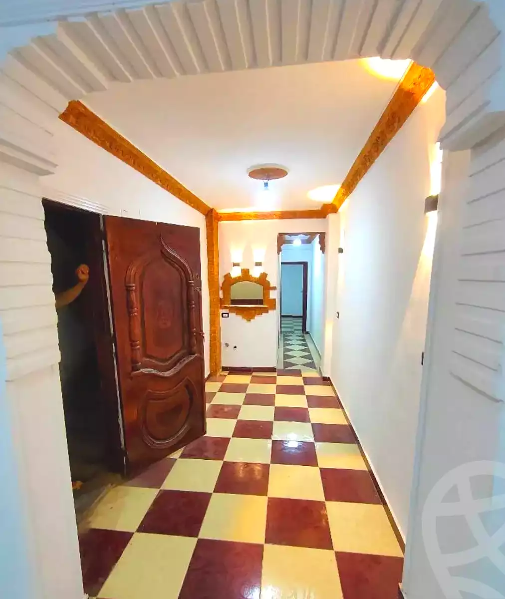 https://aqarmap.com.eg/ar/listing/7176182-for-sale-alexandria-lsywf-el-falki