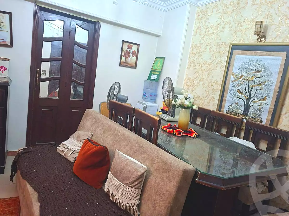 https://aqarmap.com.eg/ar/listing/7176235-for-sale-cairo-helwan-youssef-st