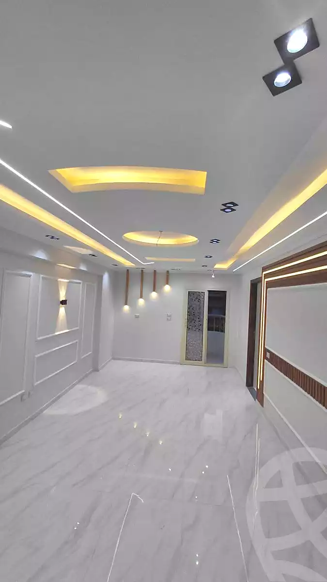 https://aqarmap.com.eg/ar/listing/7176483-for-sale-alexandria-miami