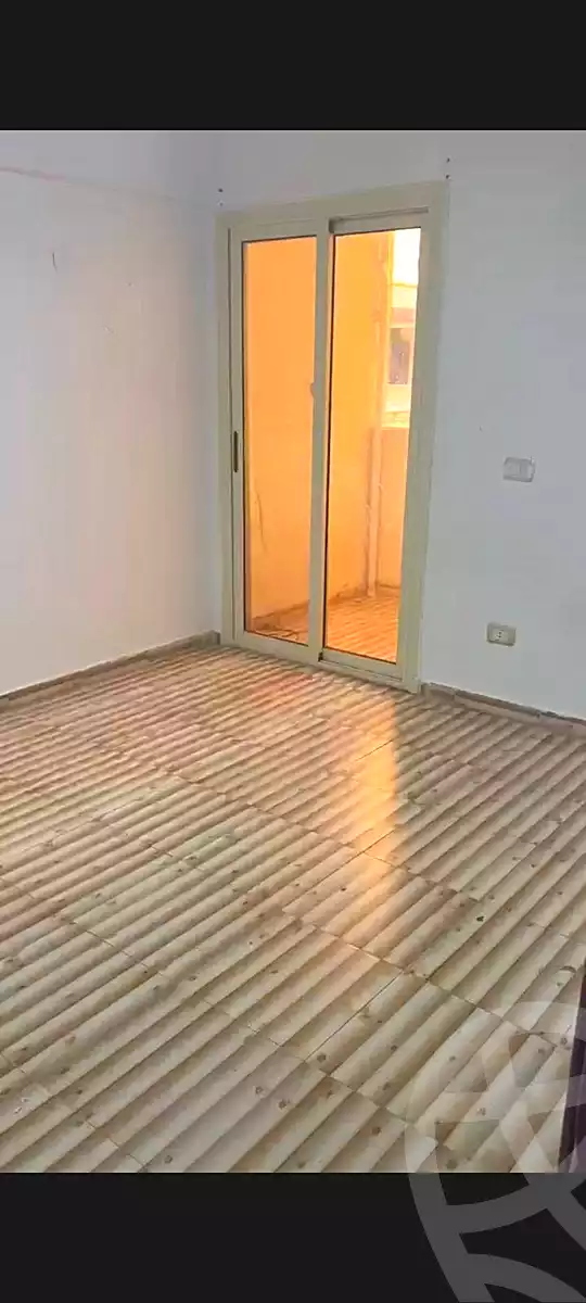 https://aqarmap.com.eg/ar/listing/7176505-for-sale-alexandria-el-montazah