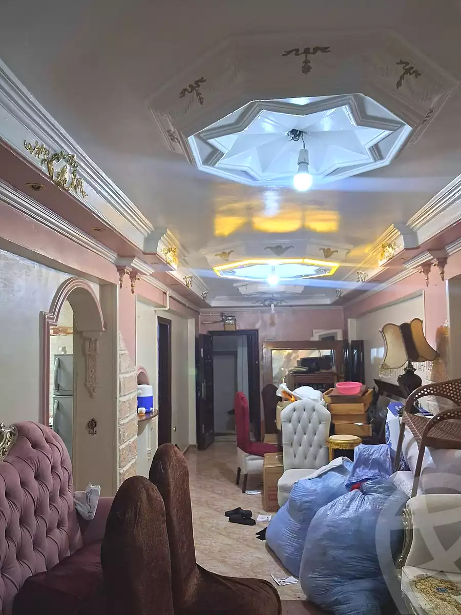 https://aqarmap.com.eg/ar/listing/7176730-for-rent-alexandria-al-agamy-bw-ywsf