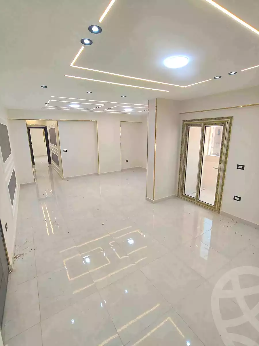 https://aqarmap.com.eg/ar/listing/7176739-for-sale-alexandria-miami-mahmoud-el-isawy-st
