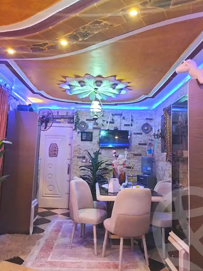 https://aqarmap.com.eg/ar/listing/7177048-for-sale-alexandria-al-agamy-el-hanouvel-radwan-st