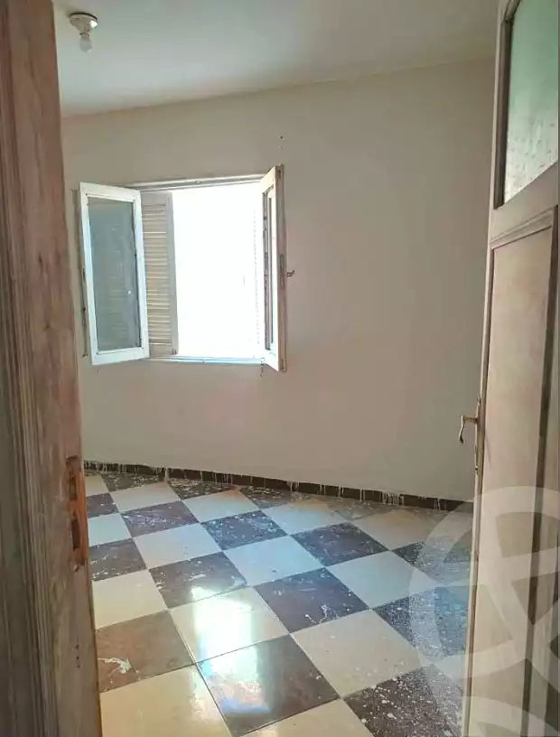 https://aqarmap.com.eg/en/listing/7177069-for-rent-alexandria-al-agamy-el-hanouvel-al-asdakaa-st