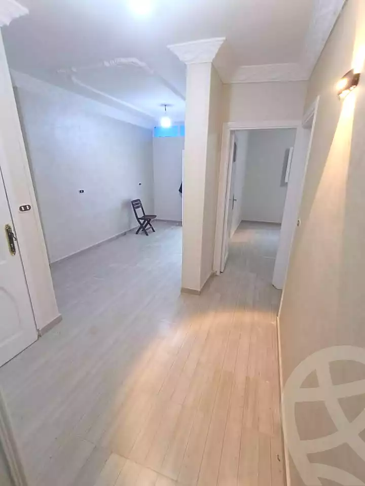 https://aqarmap.com.eg/ar/listing/7177178-for-sale-alexandria-al-agamy-el-hanouvel-yathreb-st