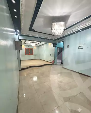 https://aqarmap.com.eg/ar/listing/7177288-for-sale-qalyubia-shubra-el-khaima-shubra-el-khaima-city-ahmed-oraby-st