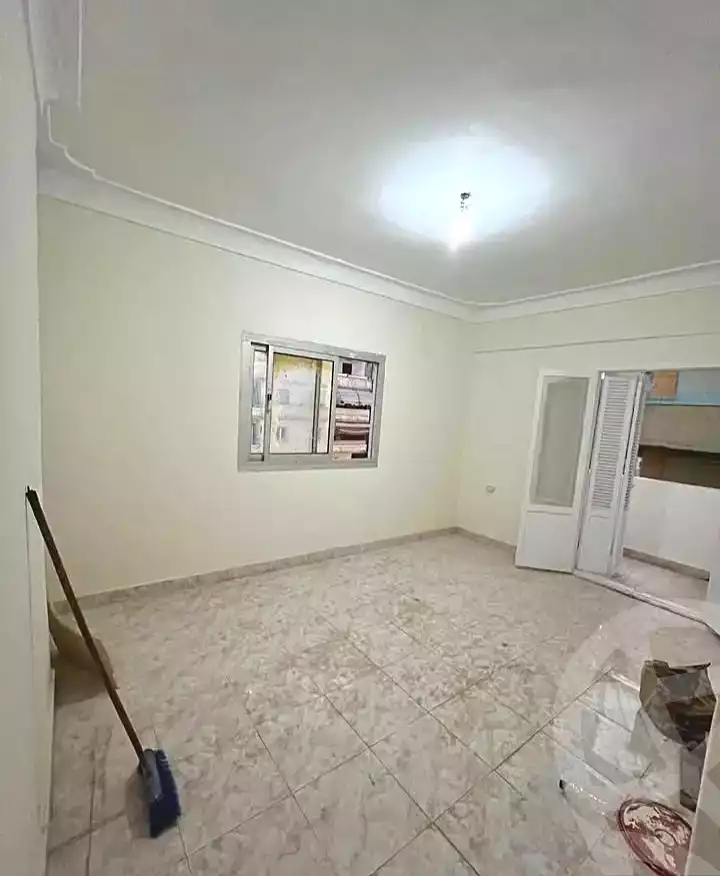 https://aqarmap.com.eg/ar/listing/7177296-for-sale-alexandria-al-agamy-bw-ywsf