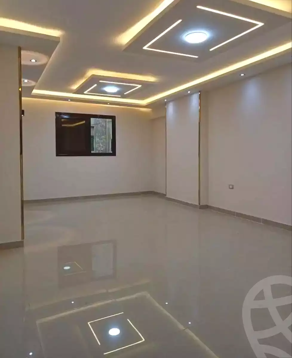 https://aqarmap.com.eg/ar/listing/7177426-for-sale-alexandria-el-asafra-l-sfr-bhry