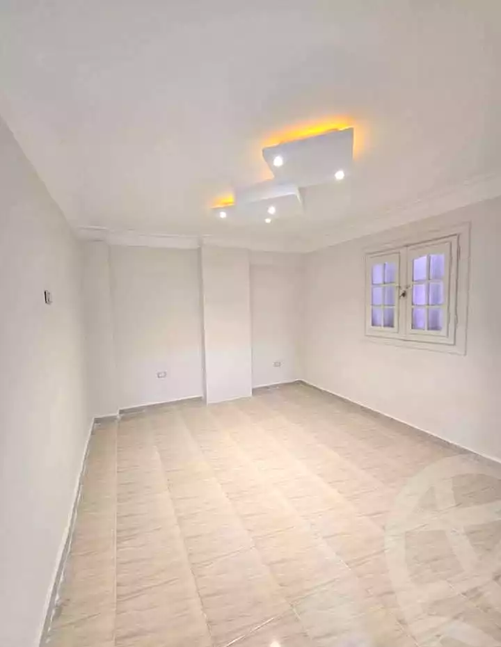 https://aqarmap.com.eg/ar/listing/7177489-for-sale-alexandria-al-agamy-lbytsh-el-hay-st
