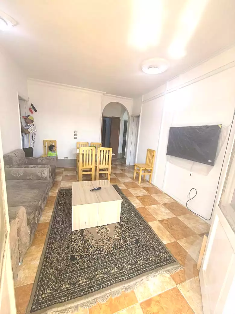 https://aqarmap.com.eg/ar/listing/7177675-for-rent-cairo-6th-of-october-el-ahyaa-neighborhood-1st-al-maahad