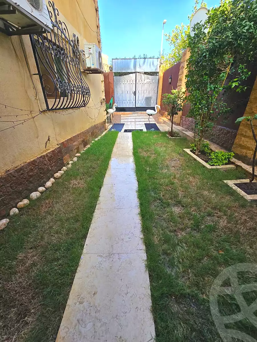 https://aqarmap.com.eg/ar/listing/7177681-for-sale-cairo-el-sheikh-zayed-city-el-hay-elasher-street-100