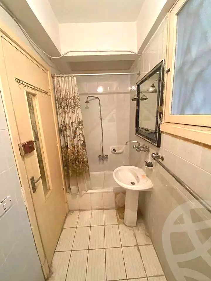 https://aqarmap.com.eg/en/listing/7177708-for-sale-alexandria-al-mamoura-lm-mwr-lshty