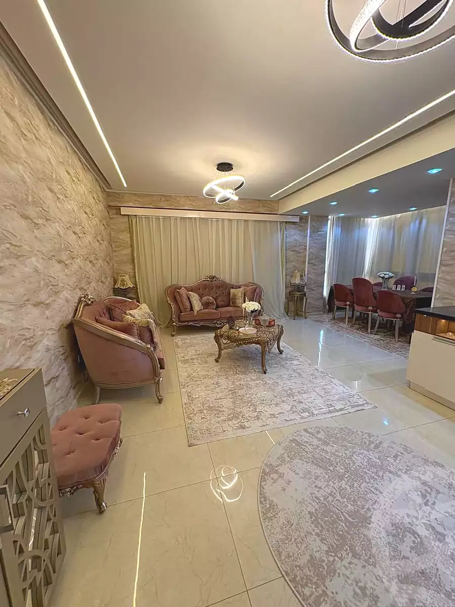 https://aqarmap.com.eg/ar/listing/7177772-for-sale-cairo-new-cairo-gharb-arabila-selim-st