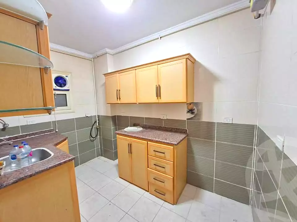 https://aqarmap.com.eg/ar/listing/7178001-for-sale-alexandria-ganaklis-shr-bw-qyr-tryq-lhry
