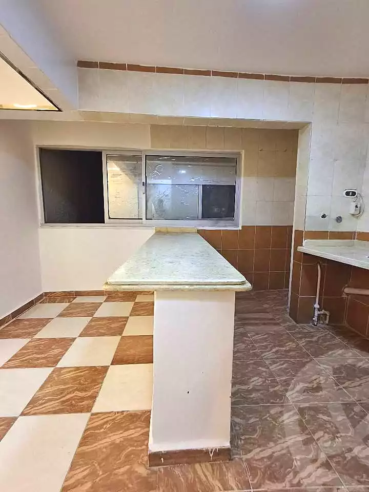 https://aqarmap.com.eg/ar/listing/7177524-for-sale-alexandria-al-agamy-shataa-el-nakheel
