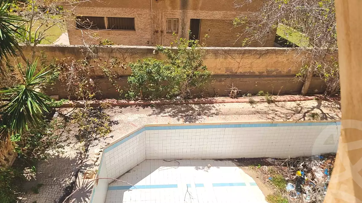 https://aqarmap.com.eg/en/listing/7165435-for-sale-alexandria-al-agamy-bw-ywsf-hosni-mubarak-st
