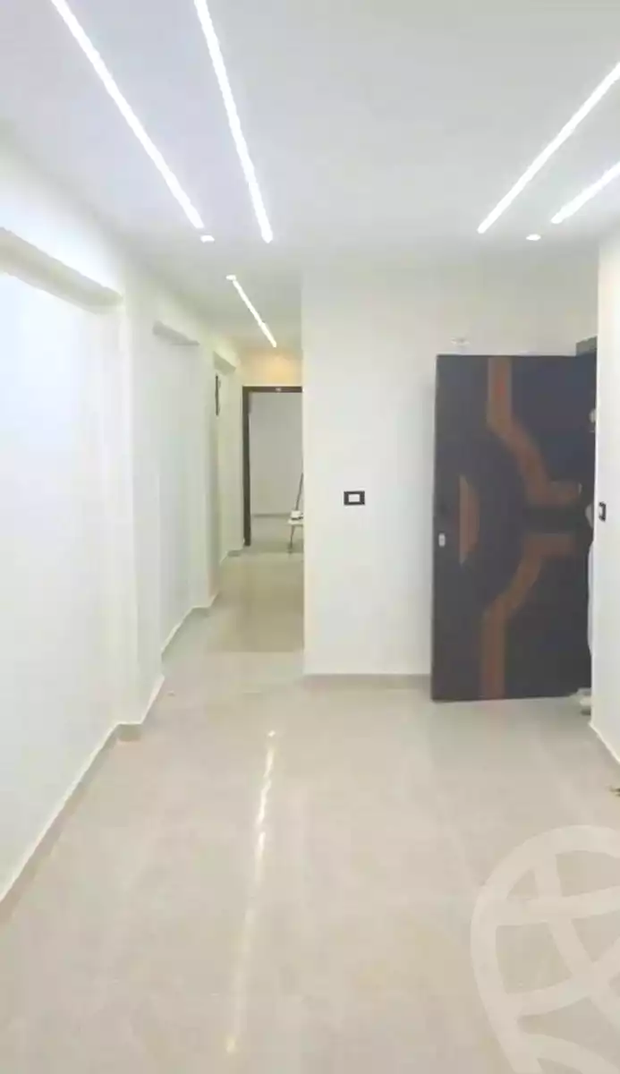 https://aqarmap.com.eg/ar/listing/7178378-for-sale-alexandria-el-asafra-shr-45