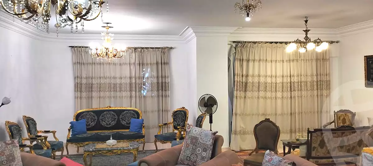 https://aqarmap.com.eg/en/listing/7178854-for-sale-cairo-new-cairo-first-settlement-mhwr-mstfy-kml