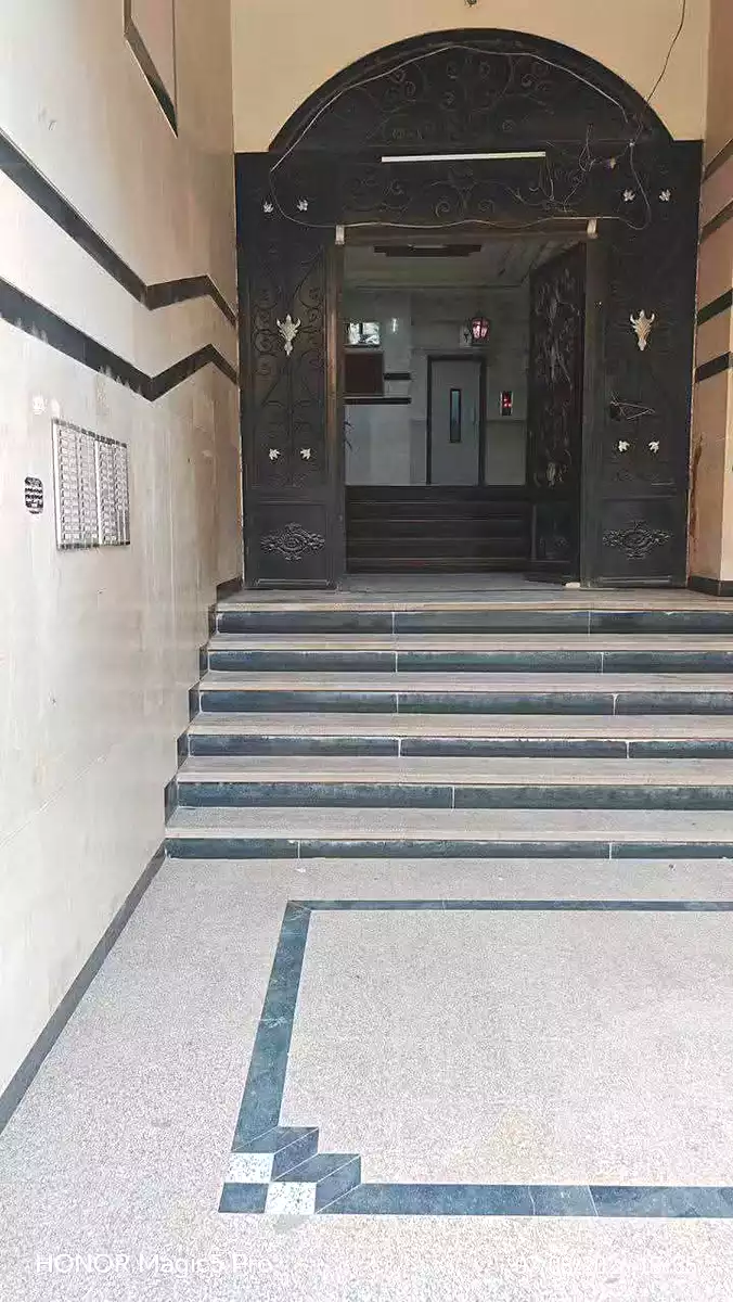https://aqarmap.com.eg/en/listing/7178941-for-rent-cairo-helwan-mnshy-yn-hlwn-rael-st