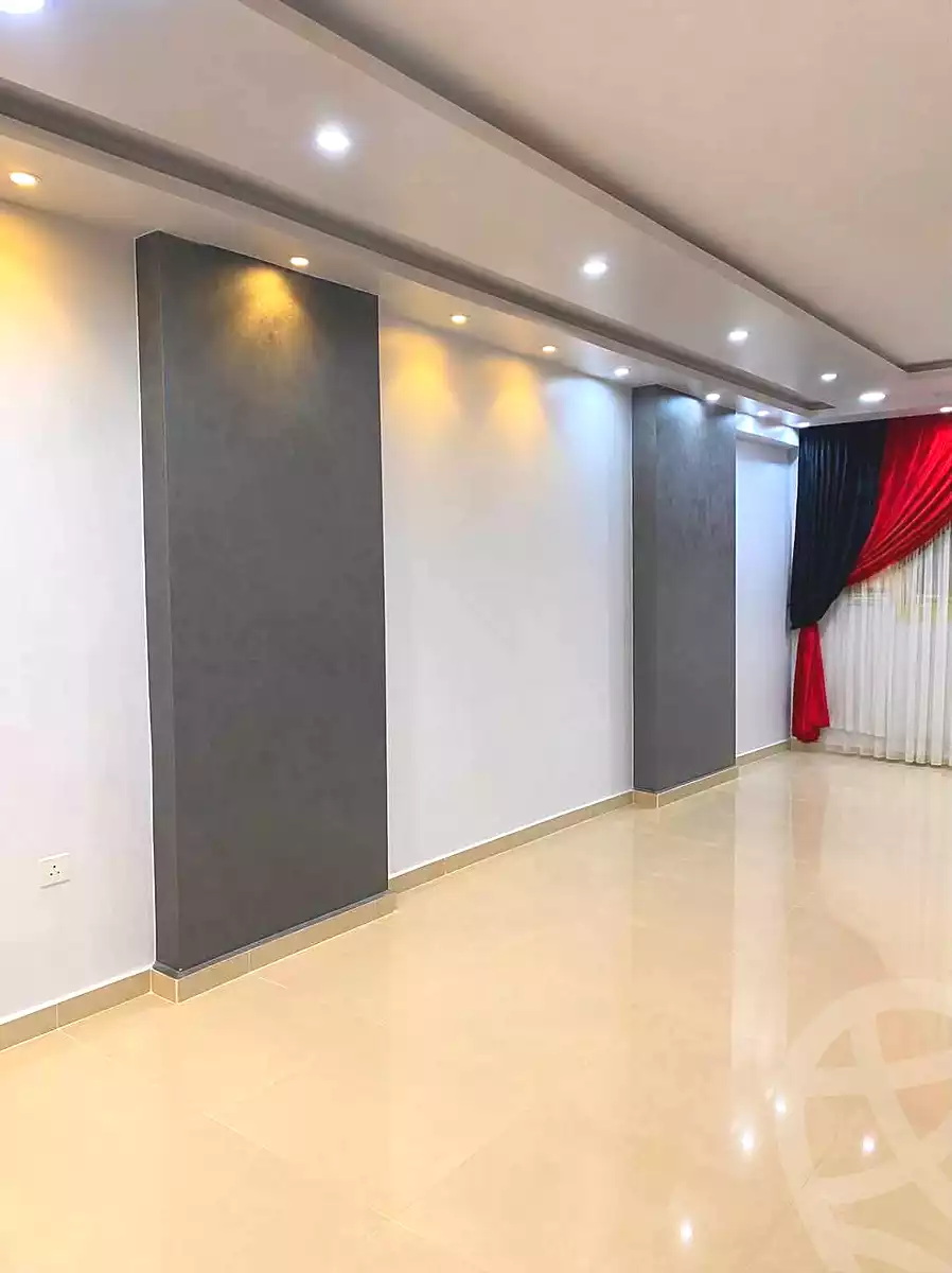 https://aqarmap.com.eg/ar/listing/7178967-for-sale-cairo-helwan-helwan-el-sharkeya-omar-ibn-abd-el-aziz-st