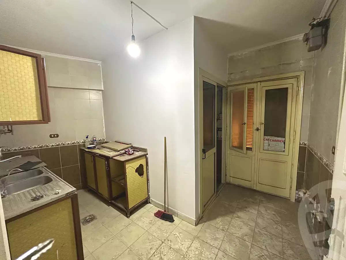 https://aqarmap.com.eg/ar/listing/7179048-for-rent-gharbia-tanta-tanta-city-saeed-st