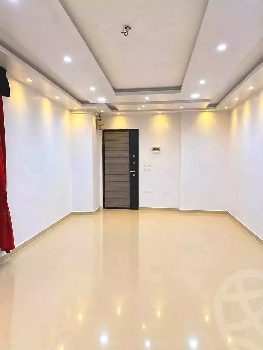 https://aqarmap.com.eg/ar/listing/7179079-for-sale-cairo-helwan-helwan-el-sharkeya-omar-ibn-abd-el-aziz-st