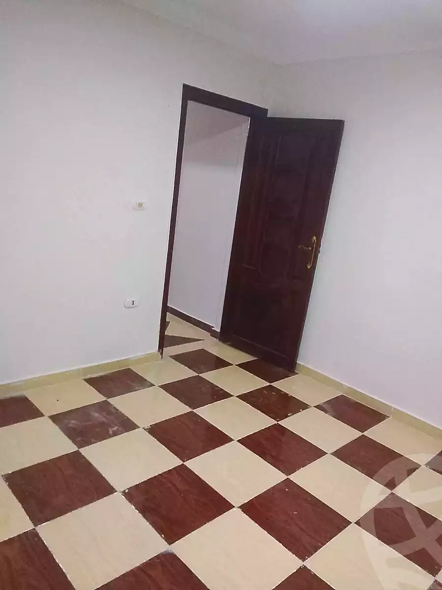 https://aqarmap.com.eg/en/listing/7179201-for-sale-alexandria-el-asafra-l-sfr-qbly-el-maahad-el-dini-st
