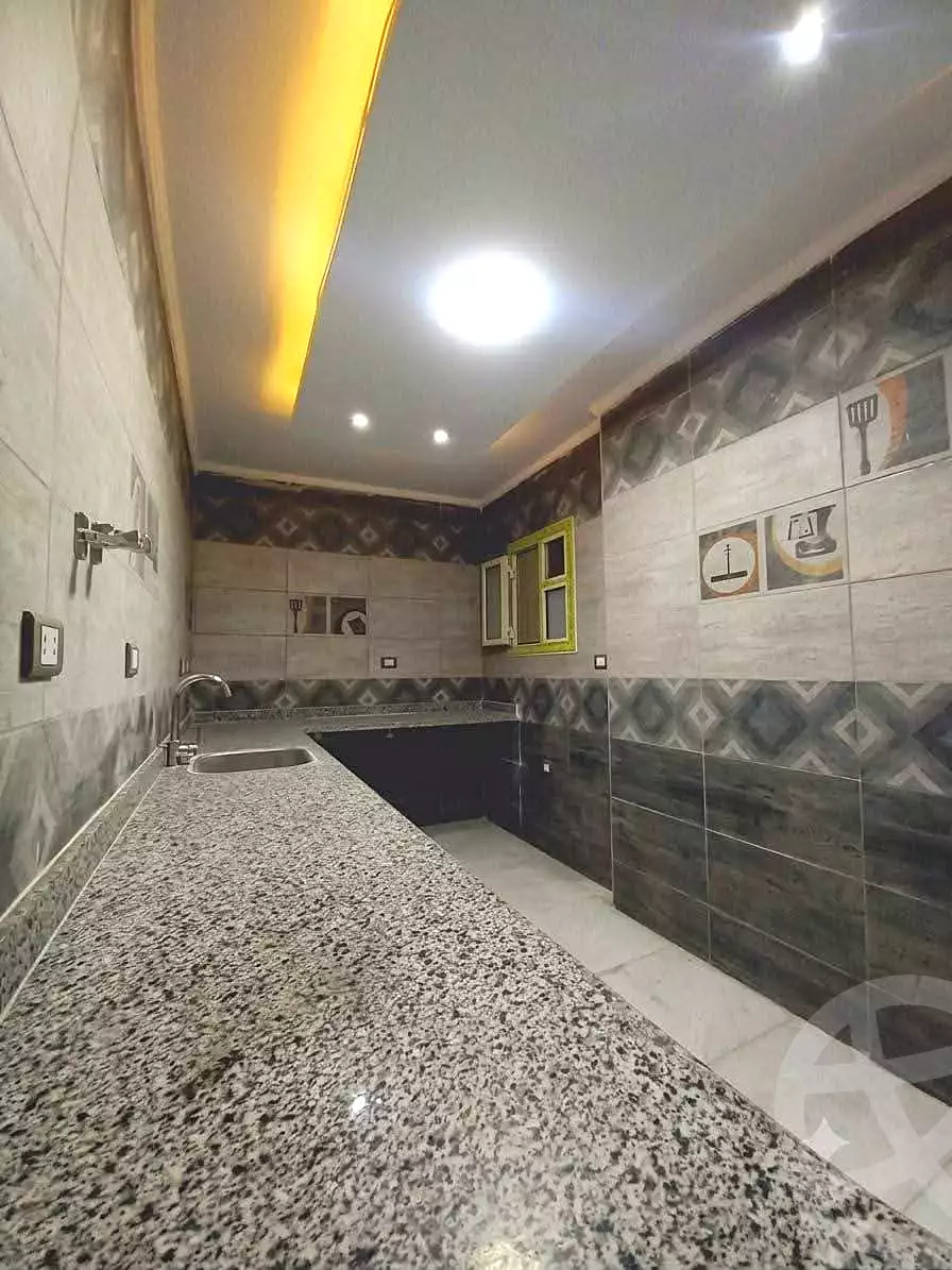 https://aqarmap.com.eg/ar/listing/7179211-for-sale-alexandria-al-agamy-lbytsh-mohamed-el-fardi-st